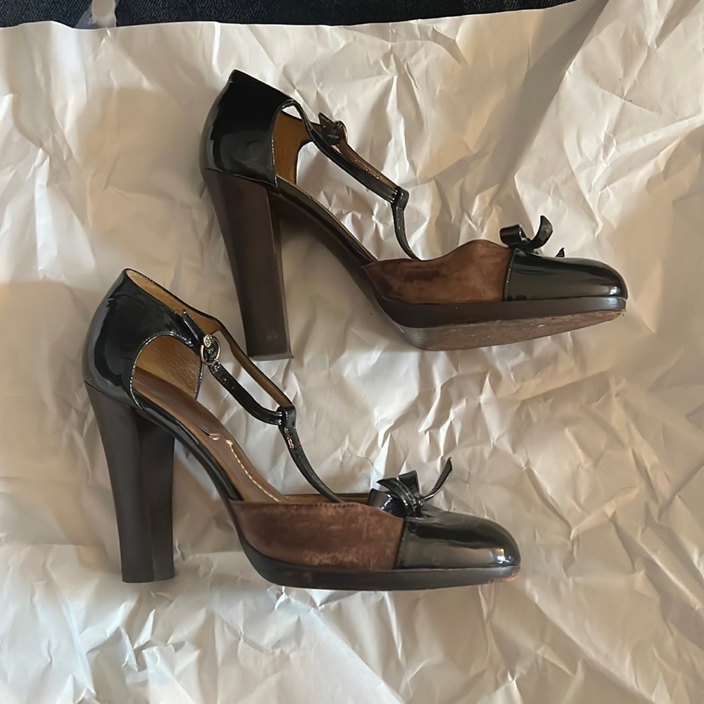 BCBG Chanel style platform heels